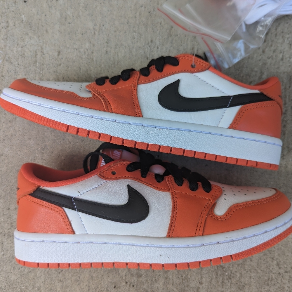 Nike Air Jordan 1 Low Starfish Shattered Backboard